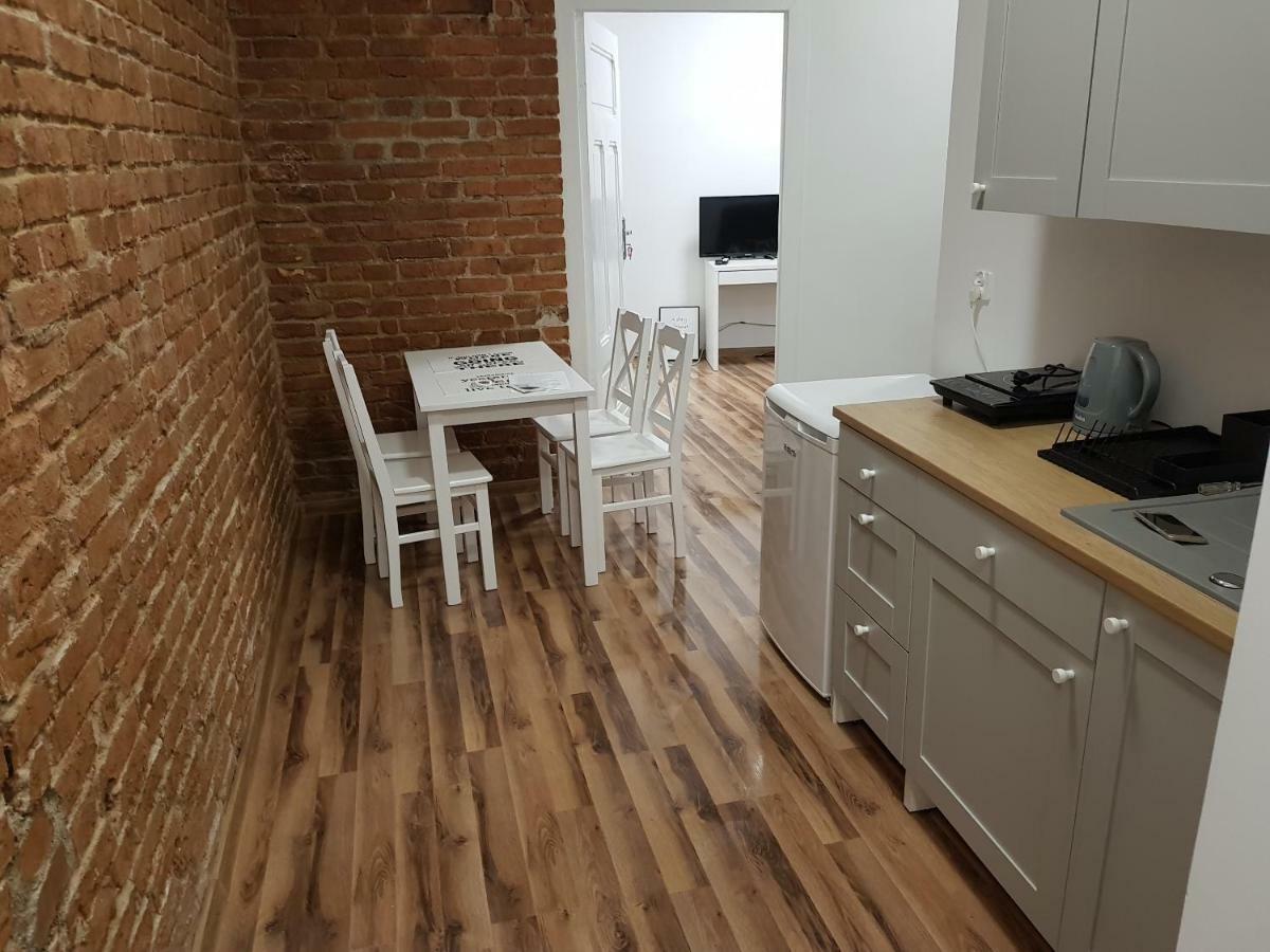 Apartament Nr 15 - 2 Pokoje Z Prywatnymi Lazienkami Centrum Posen Exterior foto